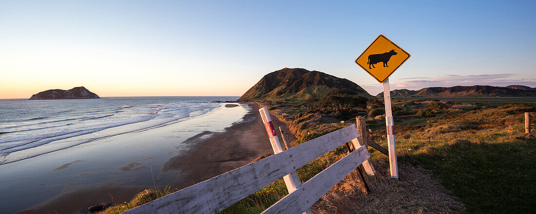 Coastal landscape, East Cape, Gisborne, North Island, New Zealand, Oceania