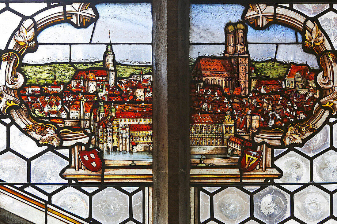 Lead glazed windows of the new city hall, Marienplatz, Munich, Upper Bavaria, Bavaria, Germany