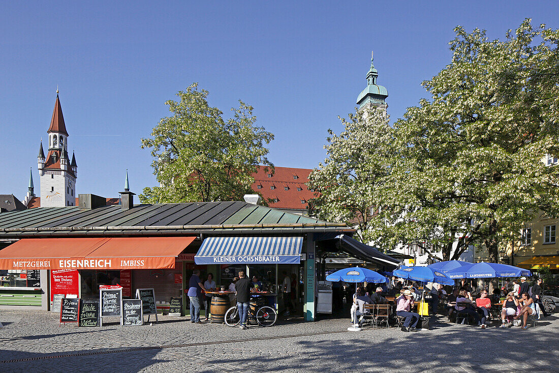 Viktualienmarkt und Turm, Altes Rathaus und Heilig-Geist-Kirche, München, Oberbayern, Bayern, Deutschland