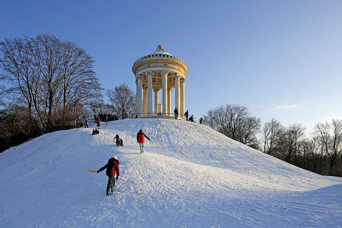 Winter day, Monopteros, Englischer Garten, Munich, Upper Bavaria, Bavaria, Germany