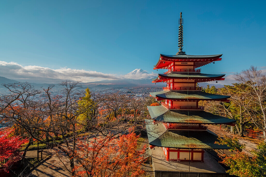 Mt. Fuji and Chureito Pagoda in autumn, Fujiyoshida, Yamanashi Prefecture, Japan