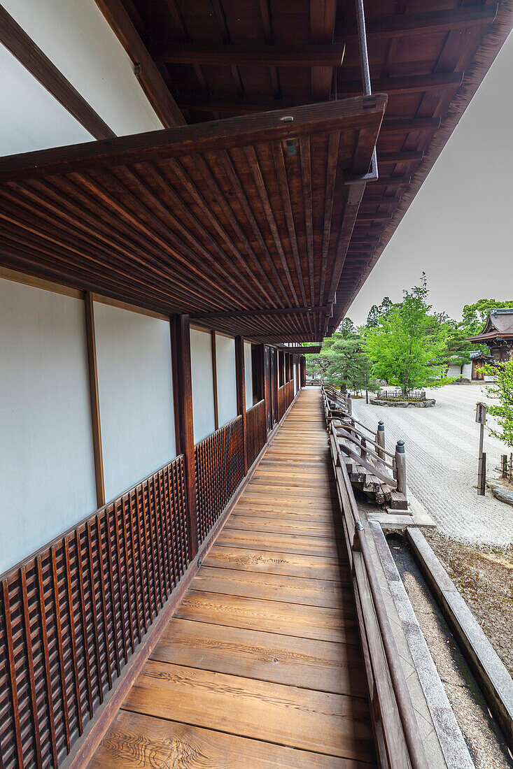 Stone garden and wall of temple Ninna-ji, Kyoto, Japan