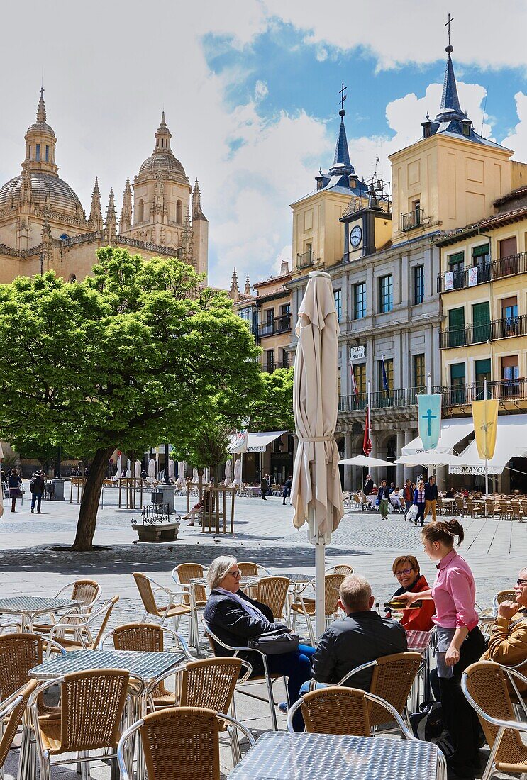 Cathedral, Plaza Mayor, Segovia, Castile and Leon, Spain, Europe.