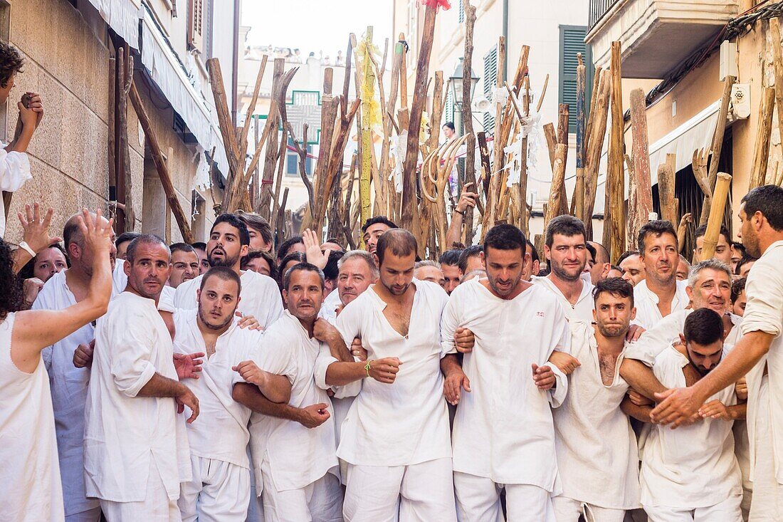 Concentracion de las tropas cristianas, Moros y Cristianos (Kämpfe zwischen Mauren und Christen), Fiestas de la Patrona, Pollença, Mallorca, Balearen, Spanien