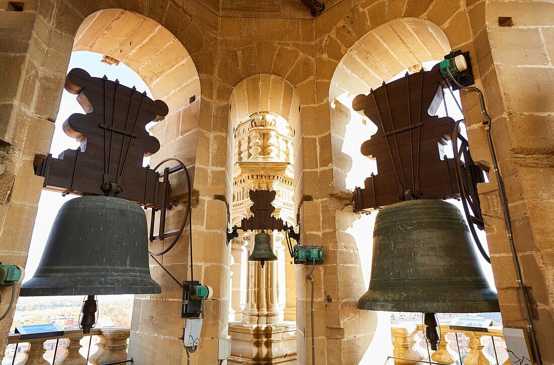 Glockenturm, Turm Exenta, Kathedrale von Santo Domingo de la Calzada, Santo Domingo de La Calzada, Jakobsweg, La Rioja, Spanien, Europa.