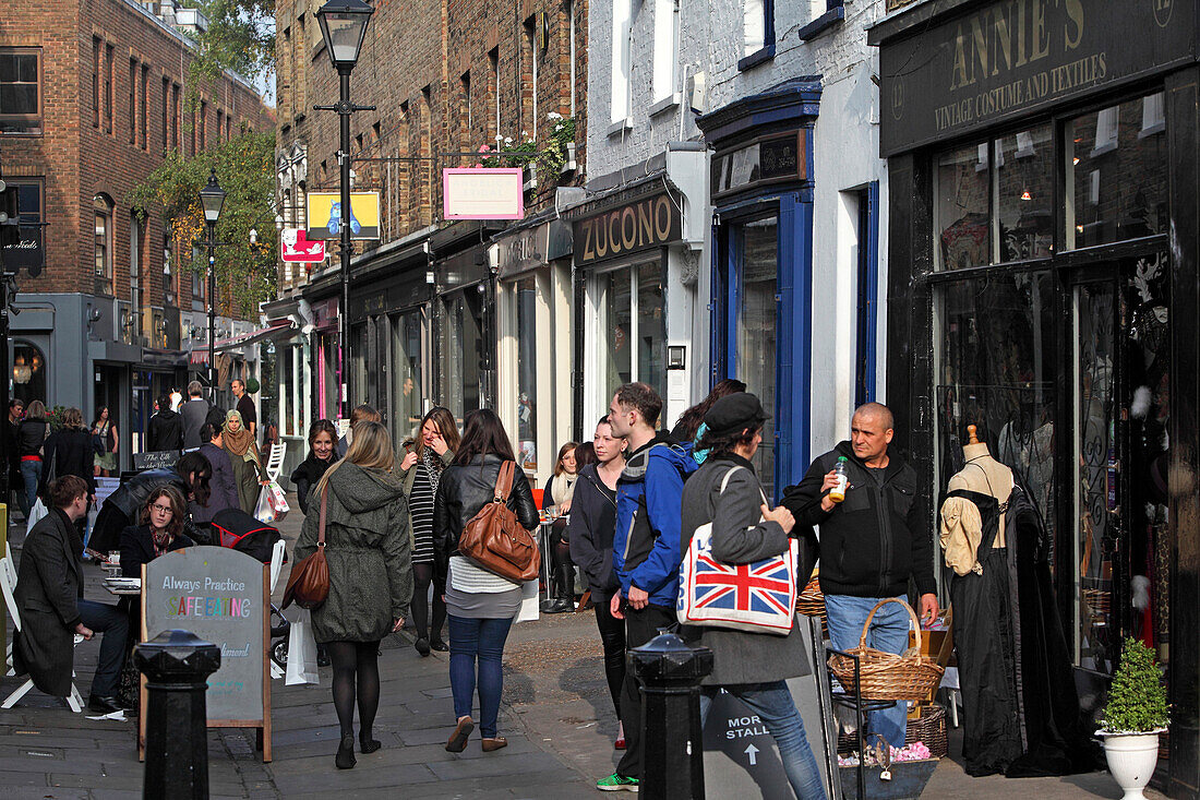 Islington High Street, Islington, London, Great Britain