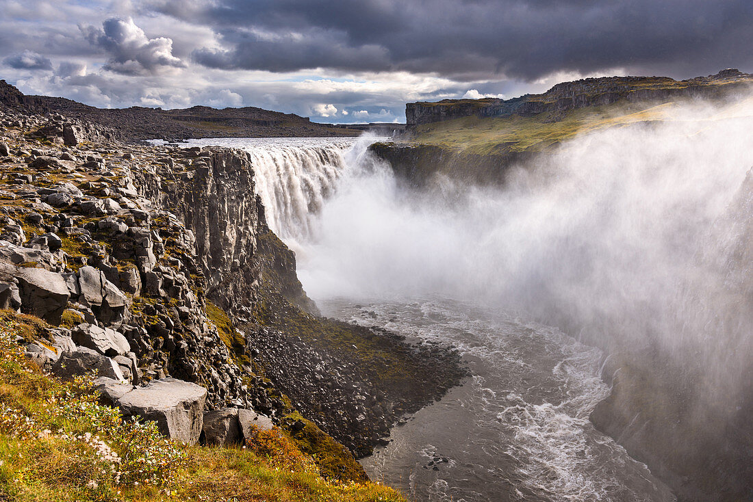 Wasserfall, Dettifoss, Goldene Stunde, Dunst, Schlucht, Island, Europa
