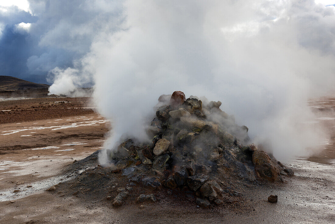 Hverir, Mini Volcano, Steam, Sulfur, Geothermics, Iceland, Europe