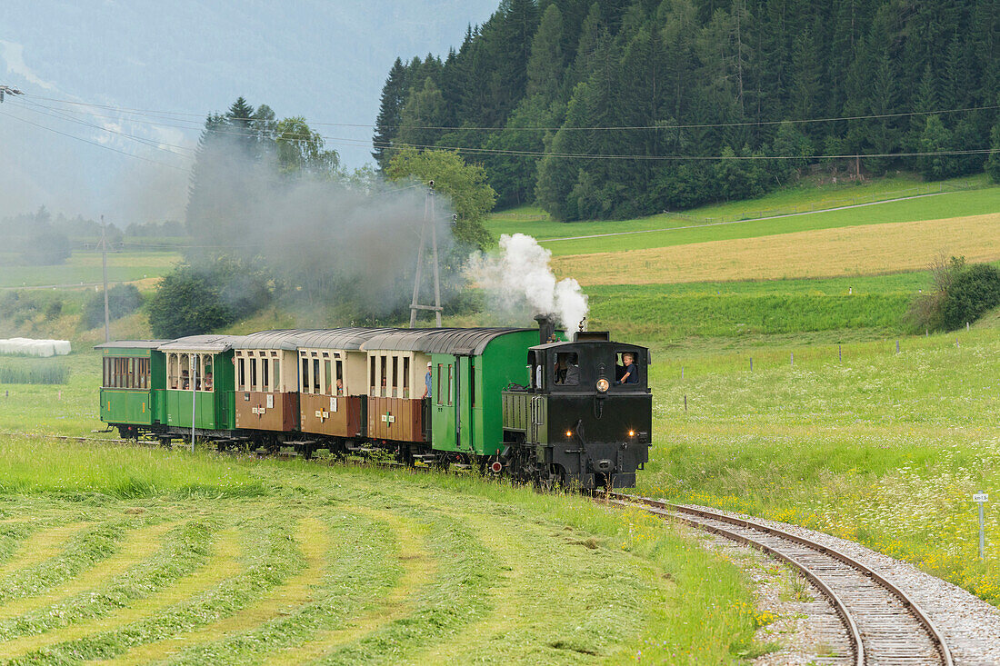 Taurachbahn zwischen Mauterndorf und St. Andrä, Lungau, Salzburg, Österreich