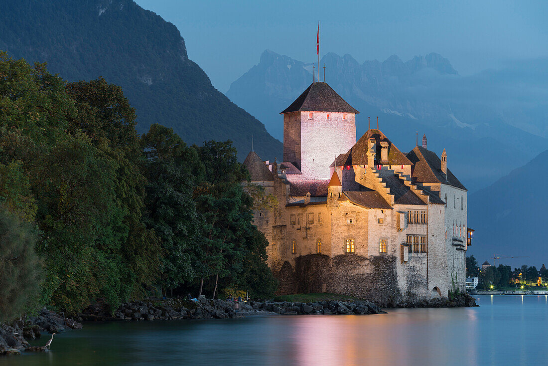 Chateau Chillon, Veytaux, Montreux, Lake Geneva, Vaud, Switzerland