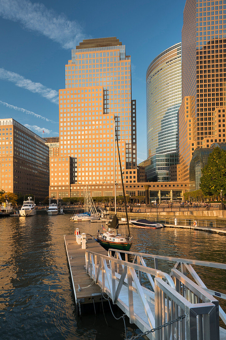 North Cove Yacht Harbor, Manhattan, New York City, New York, USA