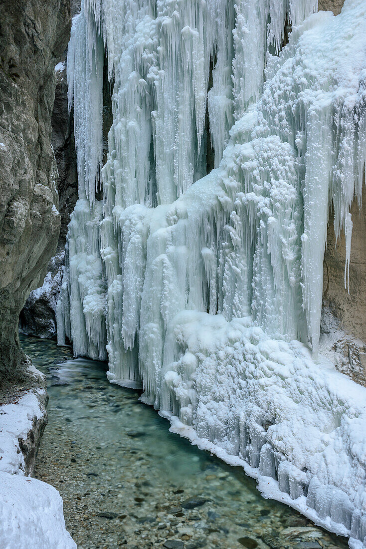 Icicles, canyon of Partnachklamm, Wetterstein, Garmisch-Partenkirchen, Upper Bavaria, Bavaria, Germany