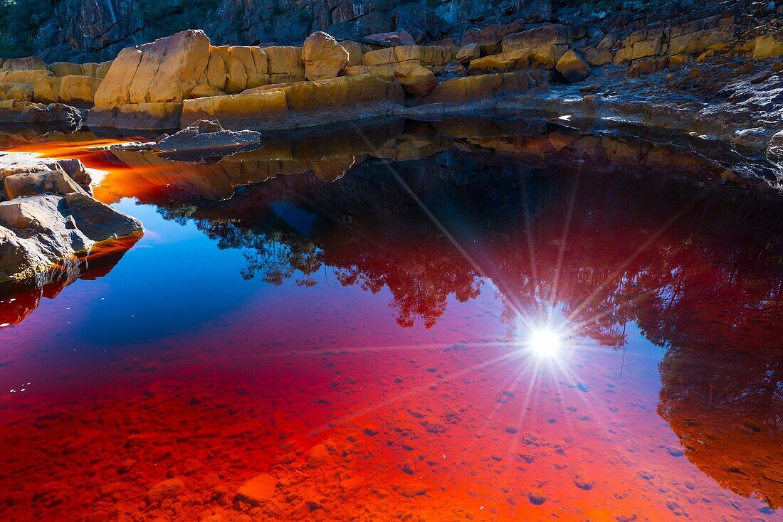 Río Tinto - Red River, Sierra Morena, Gulf of Cádiz, Huelva, Andalucia, Spain, Europe.