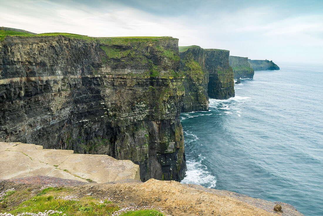 Cliffs of Moher, Liscannor, Munster, Co, Clare, Ireland, Europe