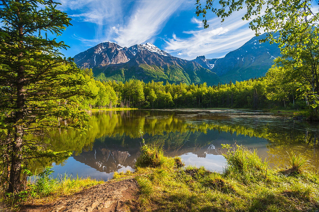 'Dew Pond in the Chugach State Park in Eagle River on a sunny day, South-central Alaska; Alaska, United States of America'