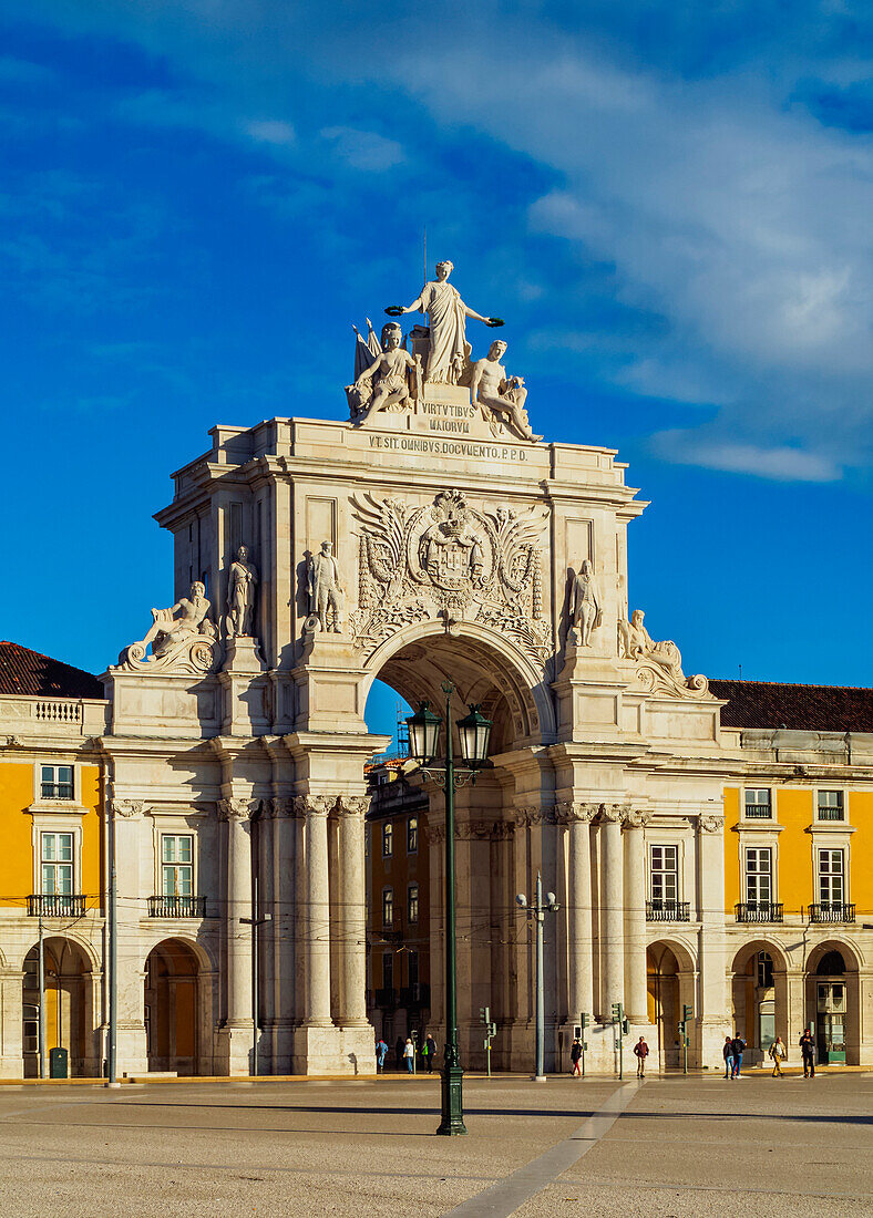 View of the Rua Augusta Arch, Praca do Comercio (Commerce Square), Lisbon, Portugal, Europe