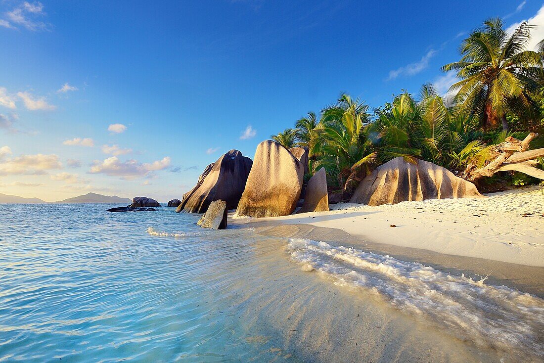 Typical granite rock formations of famous Anse Source d'Argent Beach, La Digue Island, Seychelles, Indian Ocean, Africa.