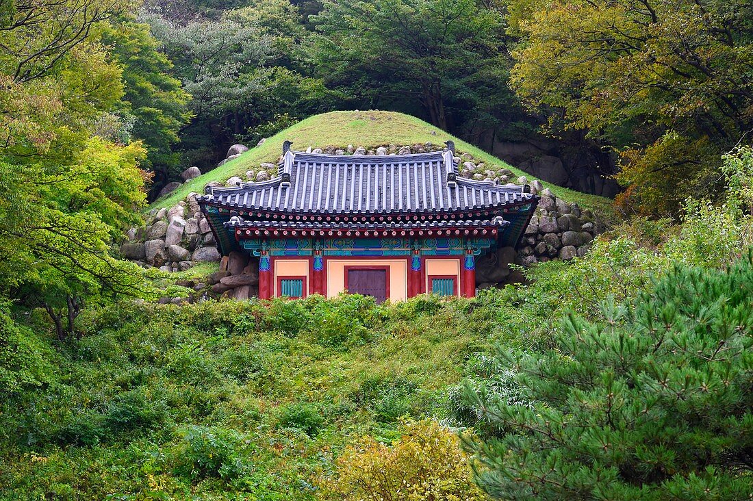 Guinsa temple in Sobaek mountains,South Korea.