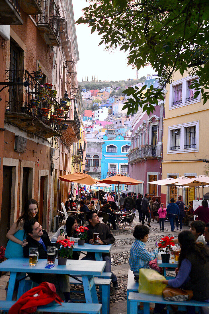 Plaza de San Fernando, Guanajuato, Center of Mexico