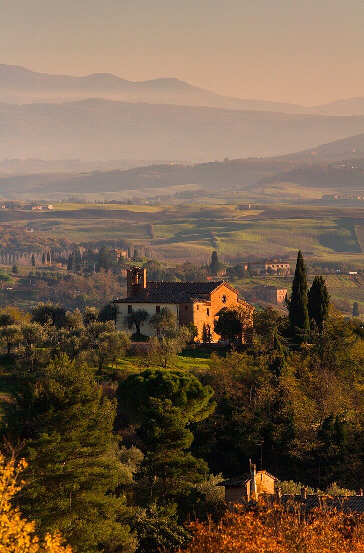 Europe, Italy, A small cottage in the hills of Siena in Tuscany
