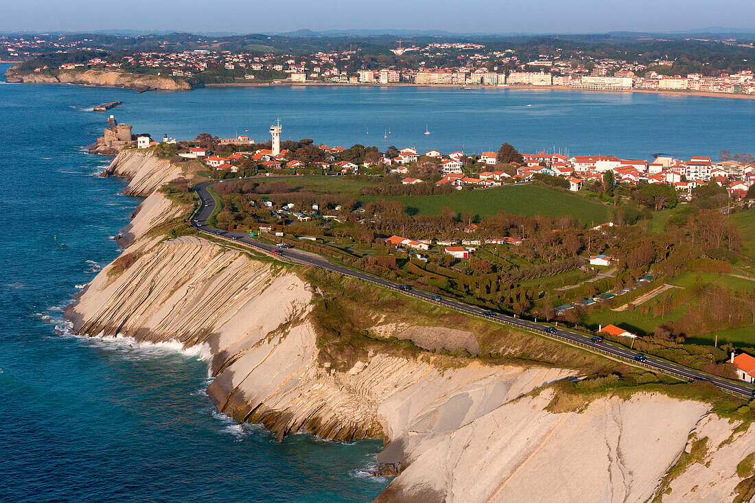 France, South-western France, Basque Country, cliff road, Socoa Fort, semaphore, and bay of Saint-Jean de Luz, rocky shores of the Basque coastline, large cliffs above the ocean, classified site