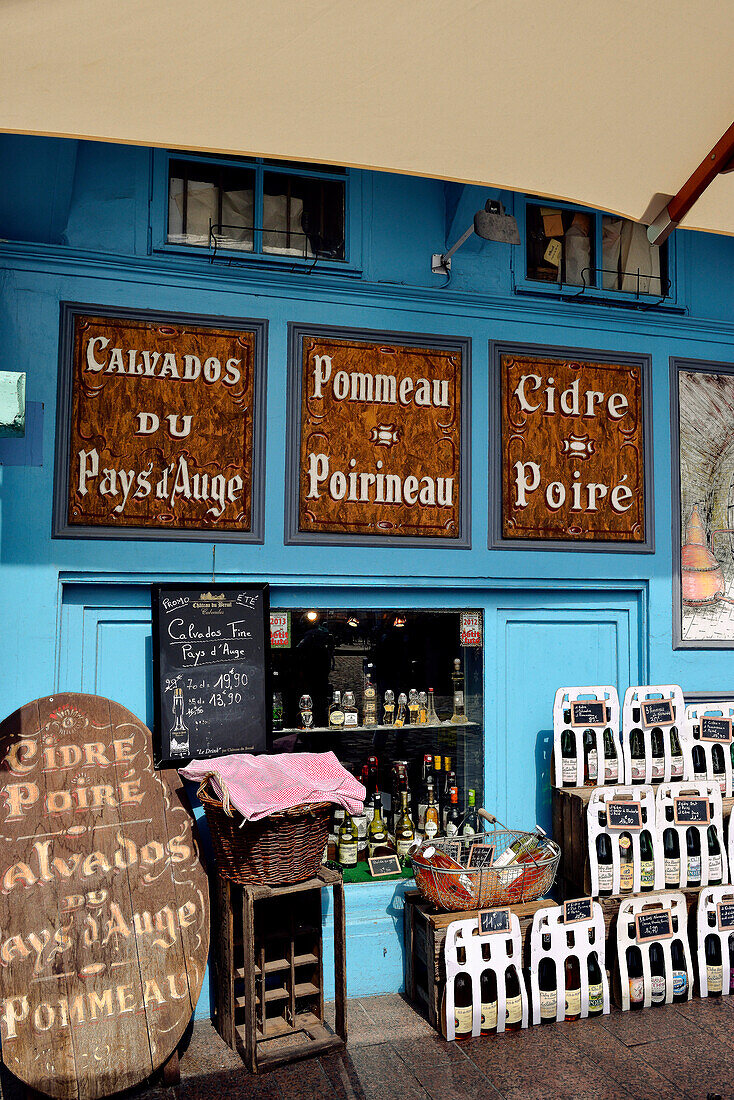 France, Normandy, Calvados, Honfleur, local gastronomic products shop