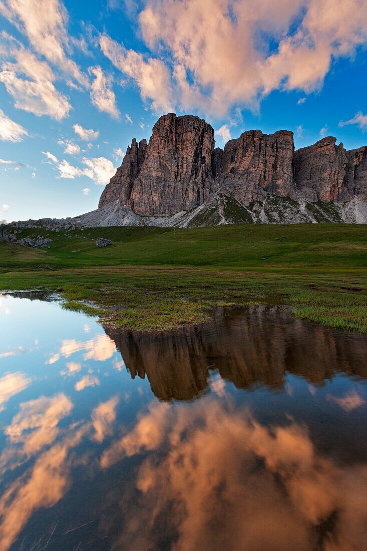 Baste Lake, Eastern Dolomites, San Vito di Cadore, Belluno, Veneto, Italy