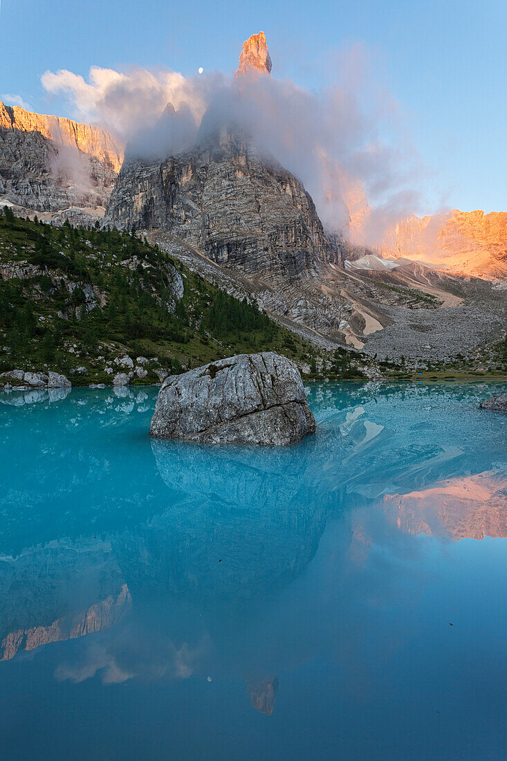 Sorapis Lake, Dolomites, Auronzo di Cadore, Belluno, Italy