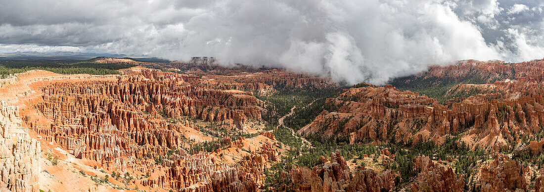 Hoodoos landscape from Inspiration Point, Bryce Canyon National Park, Garfield County, Utah, USA