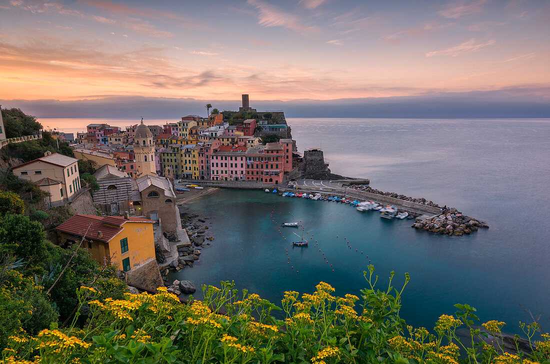 Sunrise in Vernazza, 5 terre natural park, province of La Spezia, Liguria, Italy