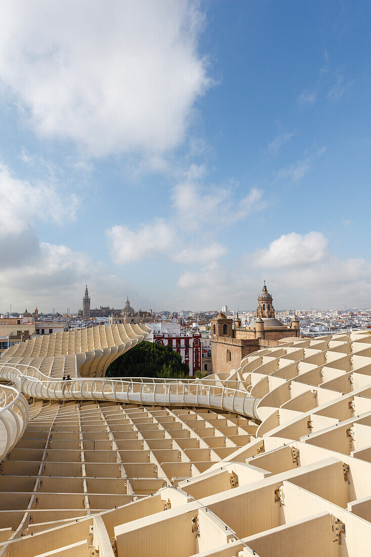 Metropol Parasol, viewing platform, Plaza de la Encarnacion, modern achitecture, architect Juergen Mayer Hermann, view to the old town with the cathedral, Seville, Andalucia, Spain, Europe