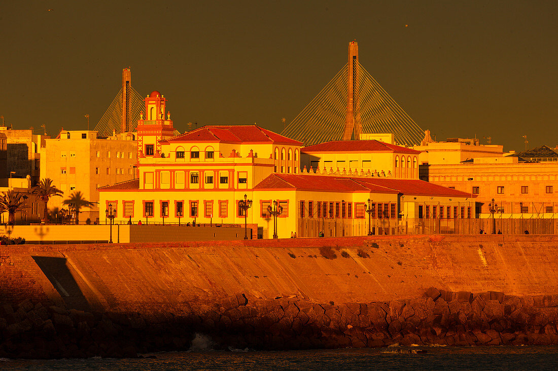 Campo del Sur, Uferpromenade, Puente de la Constitución 1812 von 2015, bridge, Cadiz, Costa de la Luz, Atlantik, Andalusien, Spanien, Europa