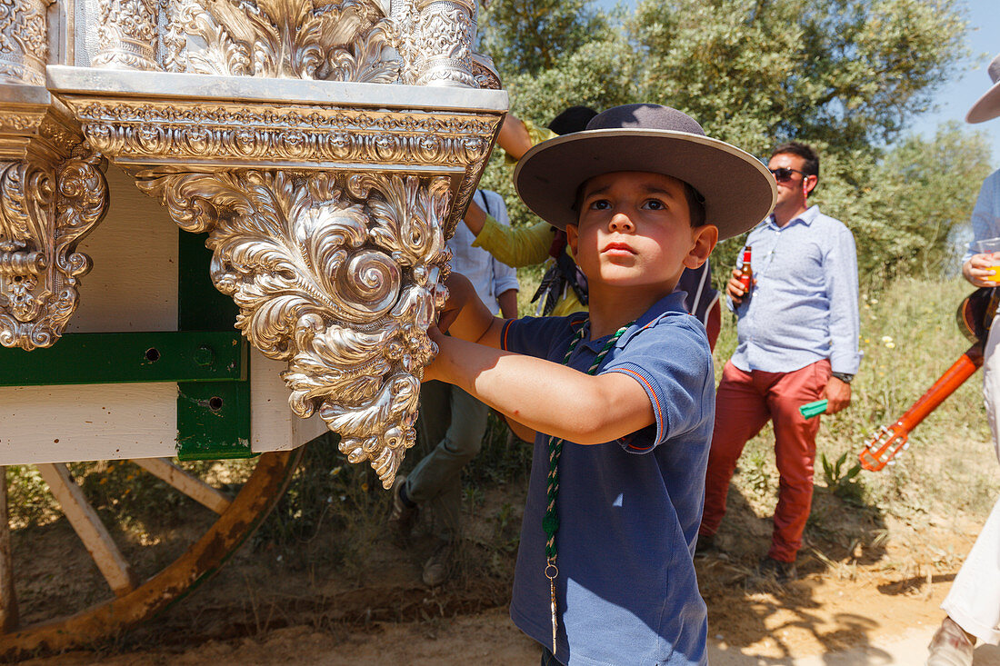 pilgrim boy, El Rocio, pilgrimage, Pentecost festivity, Huelva province, Sevilla province, Andalucia, Spain, Europe