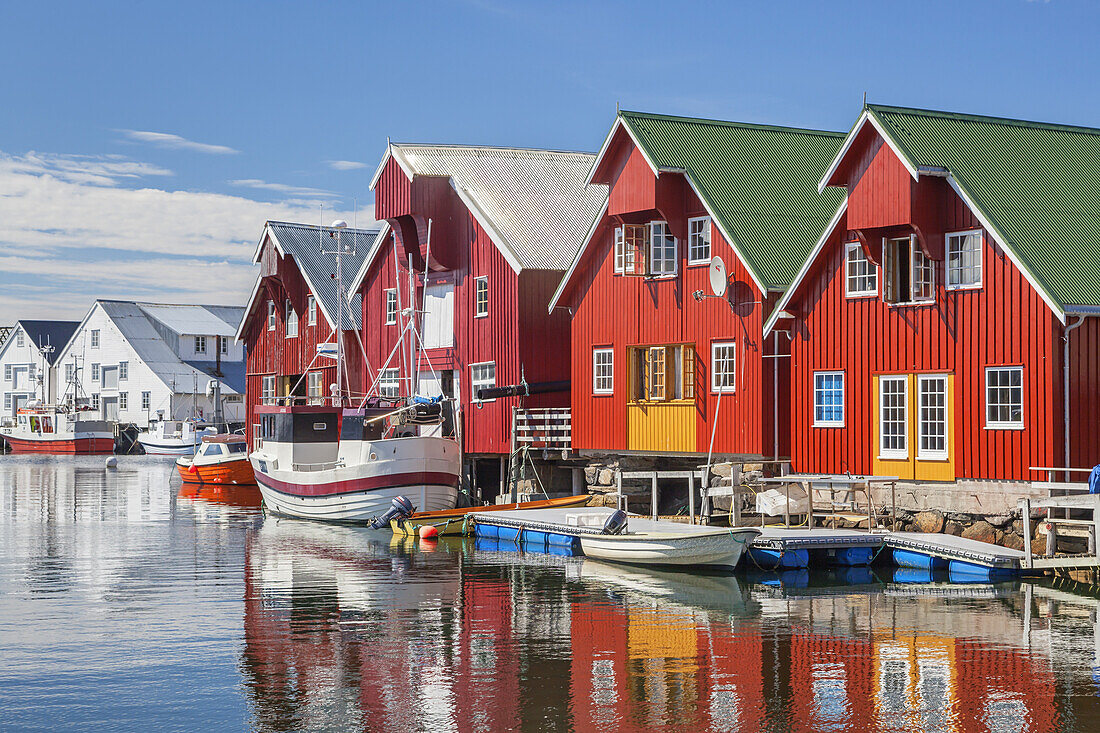 Fishing village Bud by the Atlantic Ocean Road, More og Romsdal, Western Norway, Norway, Scandinavia, Northern Europe, Europe