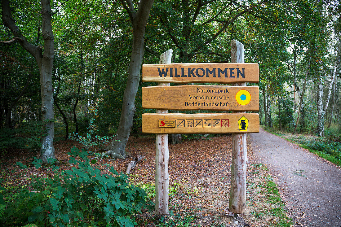 Nationalparkschild, Nationalpark Vorpommersche Boddenlandschaft, Halbinsel Zingst, Mecklenburg-Vorpommern, Deutschland, Europa