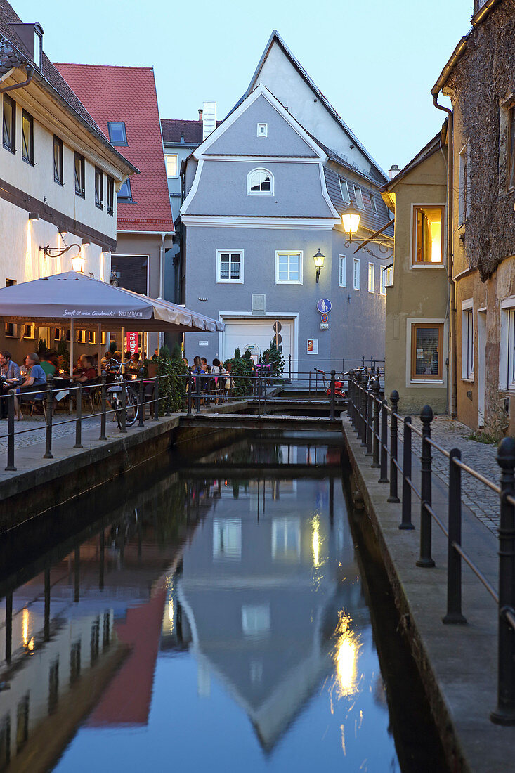 Untere Bachgasse und Hotel Weber, Memmingen, Schwaben, Bayern, Deutschland