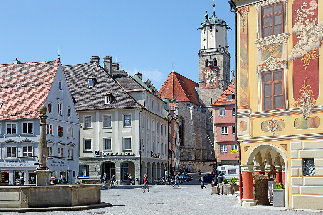 Marktplatz with Steuerhaus to the right and church St. Martin, Memmingen, Swabia, Bavaria, Germany