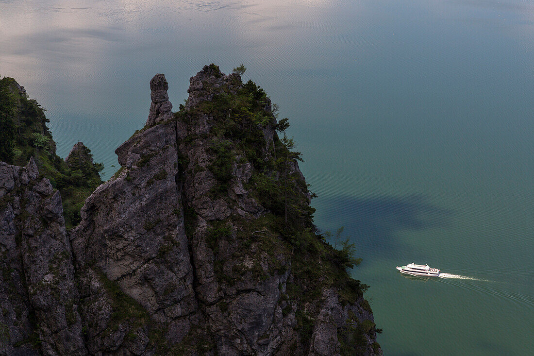 Traunsee, Blick vom Hernler-Steig am Traunstein, Oberösterreich, Österreich, Europa