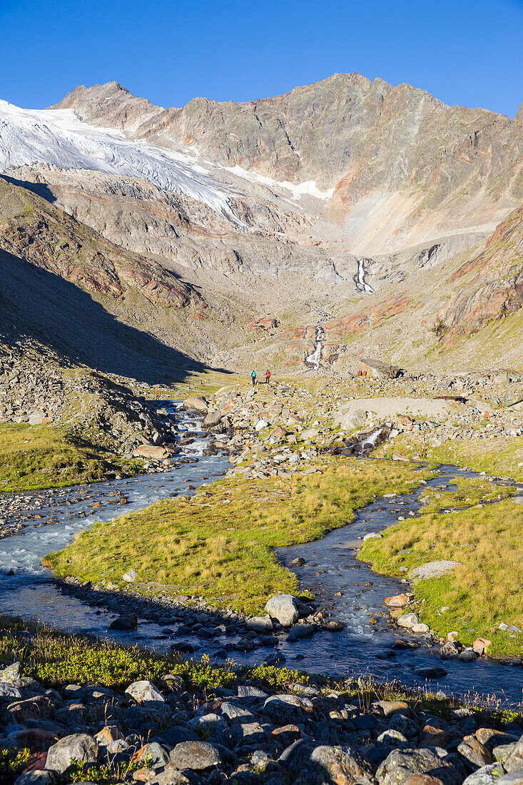 Sulzenau Valley and Sulzenau Glacier, Stubaier Hoehenweg, Stubaital, Tyrol, Austria, Europe