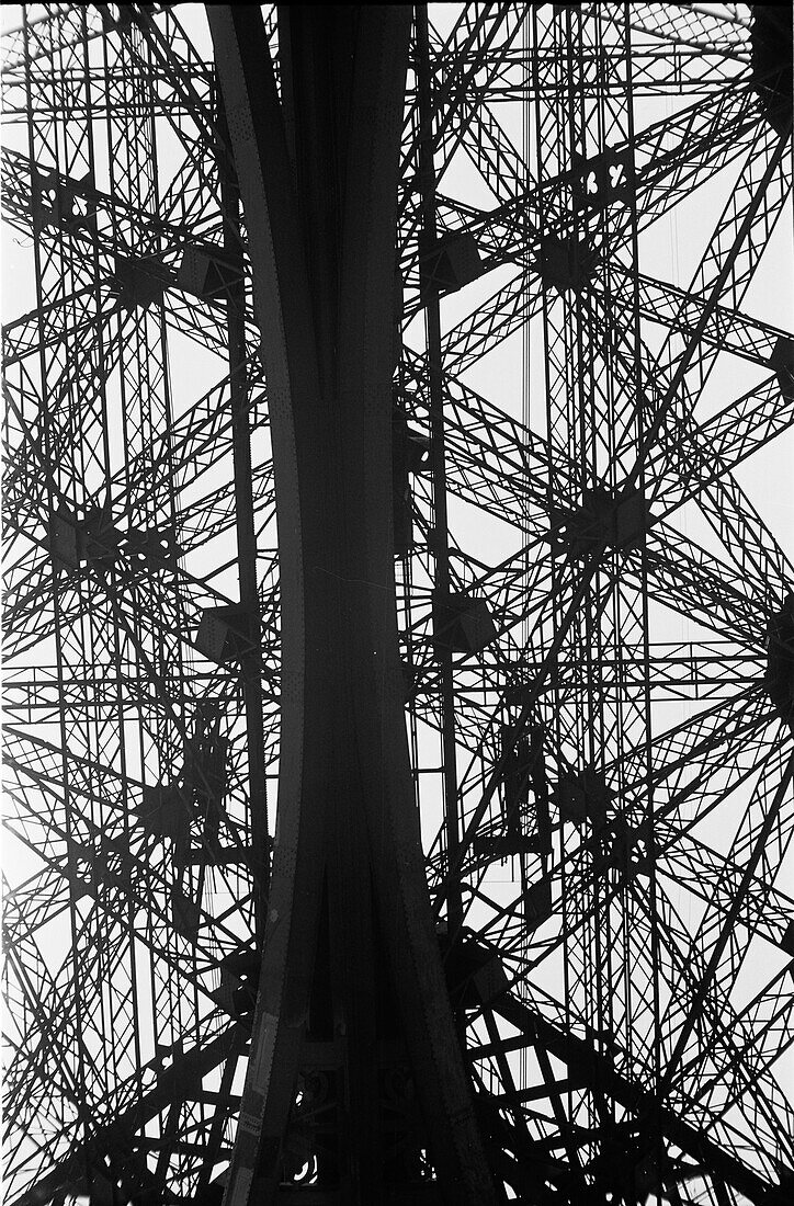 1959, Abstrakt, Schwarzweiß, Eiffelturm, Paris, Frankreich