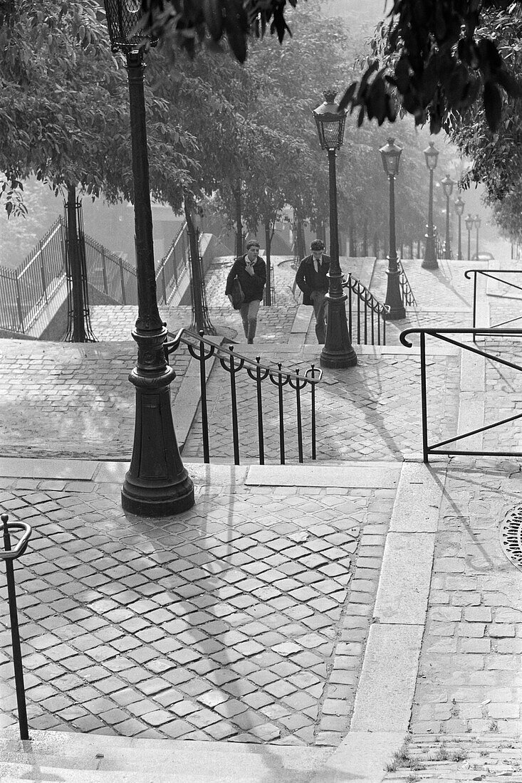 1960, streetscene, Montmartre, Paris, France