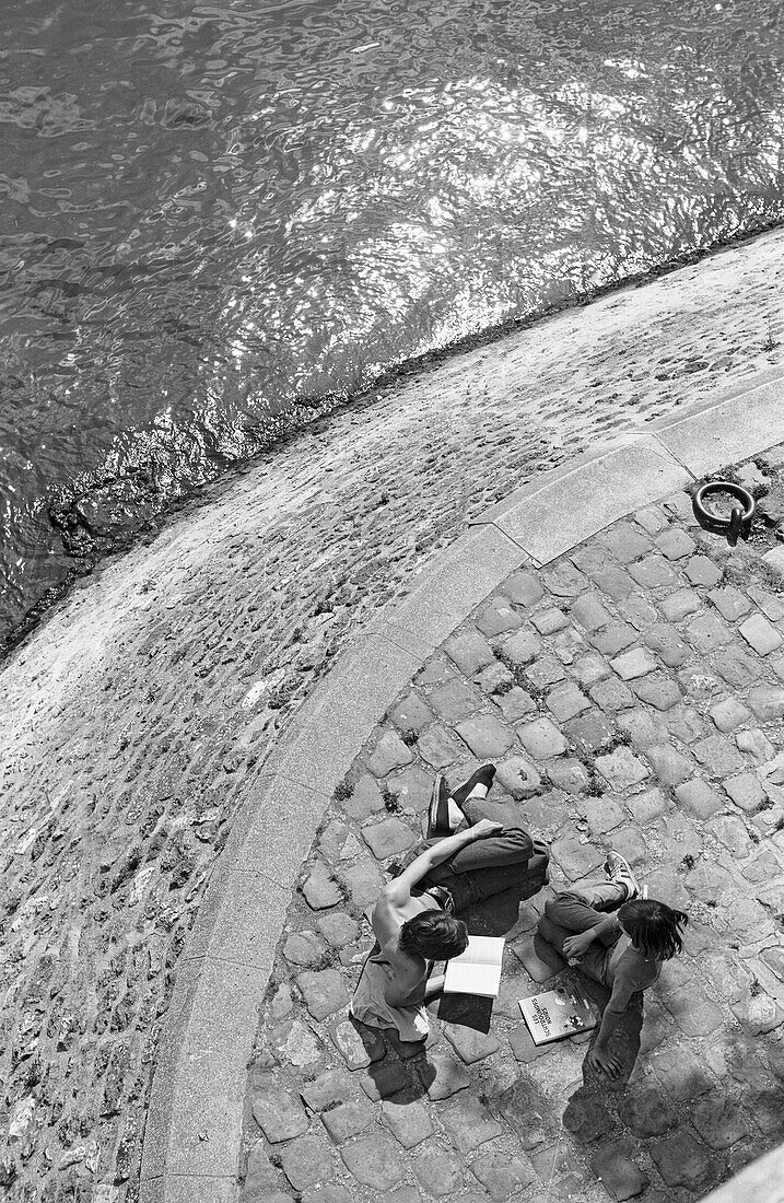 1974, junge Leute, Seine Ufer, Paris, Frankreich