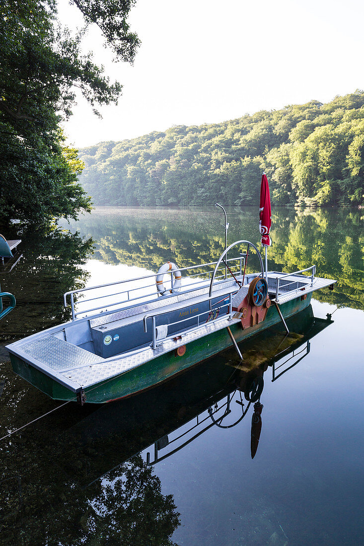 Manual ferry at lake Schmaler Luzin, crystal clear green water, lake Schmaler Luzin, holiday, summer, swimming, Feldberg, Mecklenburg lakes, Mecklenburg lake district, Mecklenburg-West Pomerania, Germany, Europe