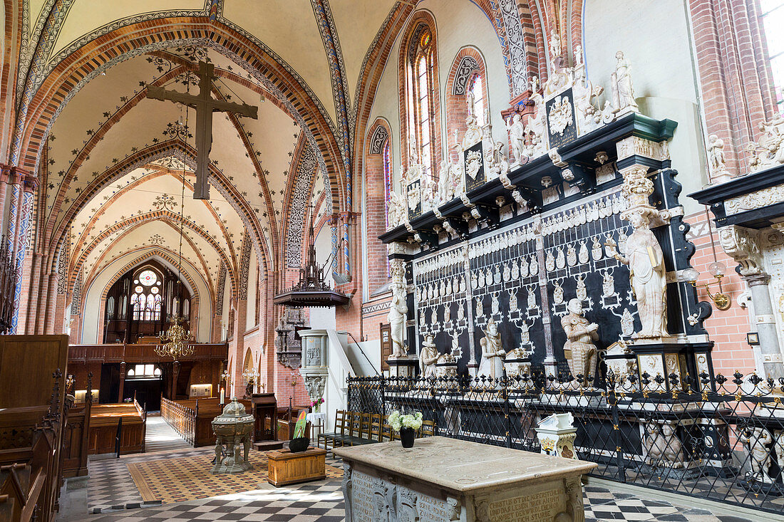 Güstrower Dom, innen, Fachwerkbauten, Mecklenburgische Seenplatte, Mecklenburgische Seen, Güstrow, Mecklenburg-Vorpommern, Deutschland, Europa