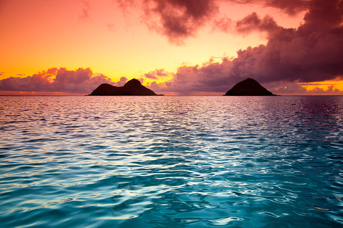 Tropical Lanikai Beach With Mokulua Islands In Kailua, Oahu, Hawaii