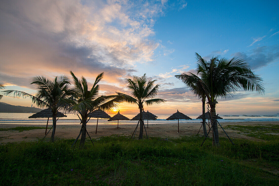 View Of Da Nang Beach During Sunrise