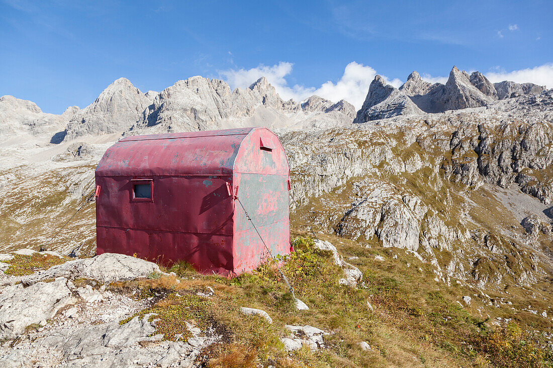 europe, Italy, Veneto, Cadore, Auronzo,  the bivouac tiziano, Marmarole North, dolomites