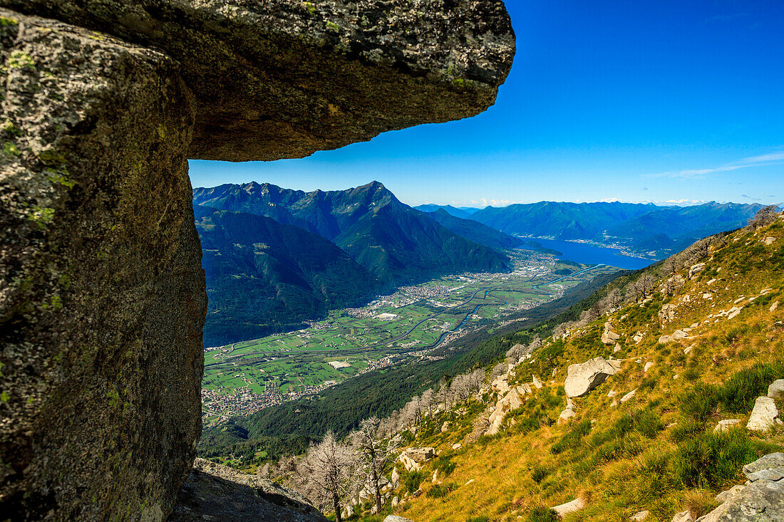 Blick auf Valtellina am Comer See, Lombardei, Italien