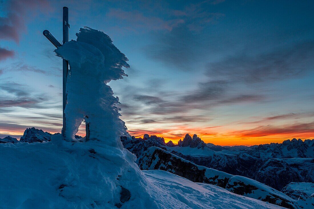 Piramide Helltaler Schlechten, Dolomites, South Tyrol, Italy The Summit cross on the top of Piramide