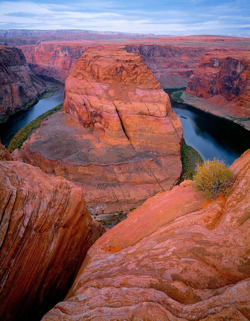 USA, Arizona, Glen Canyon National Recreation Area, Horseshoe Bend on the Colorado River